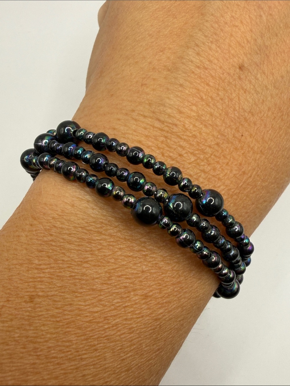 Vintage Native American Style Black Iridescent Seed Beaded Bangle Bracelet Cuff